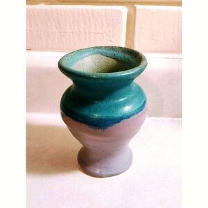 VINTAGE HAND THROW TRIBAL POTTERY MESA SUNSET VASE